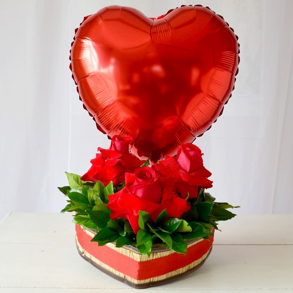 Arranjo Coração Apaixonado C/ Balão Coração - buongiorno